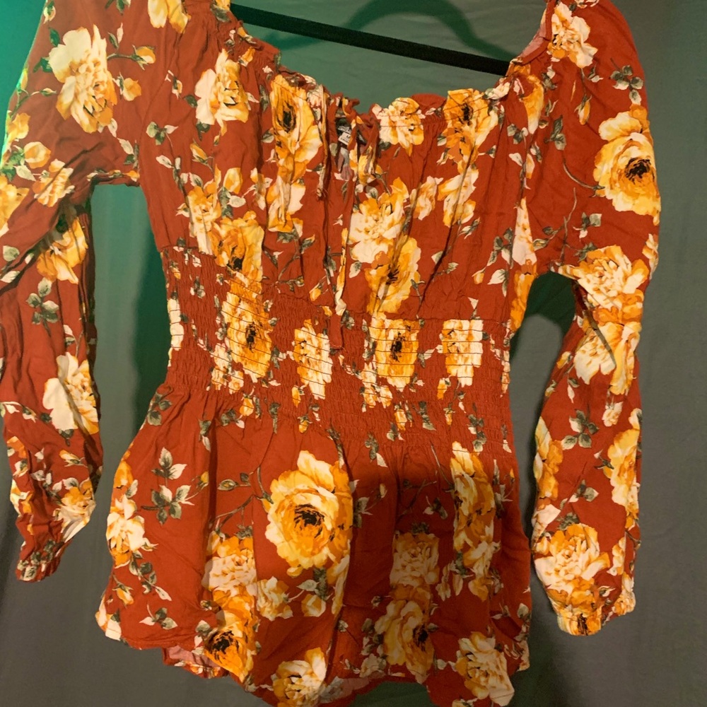 Off the shoulder fall top